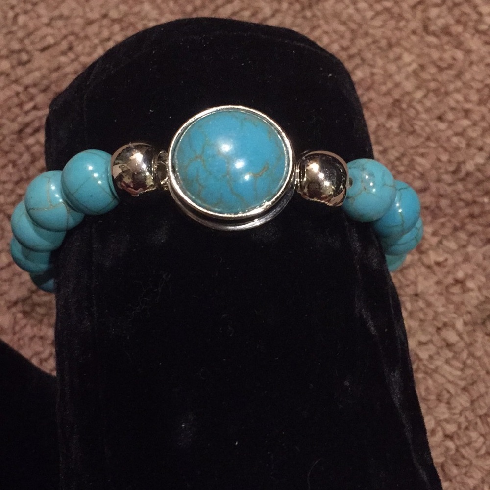 Turquoise color natural stone bracelet
